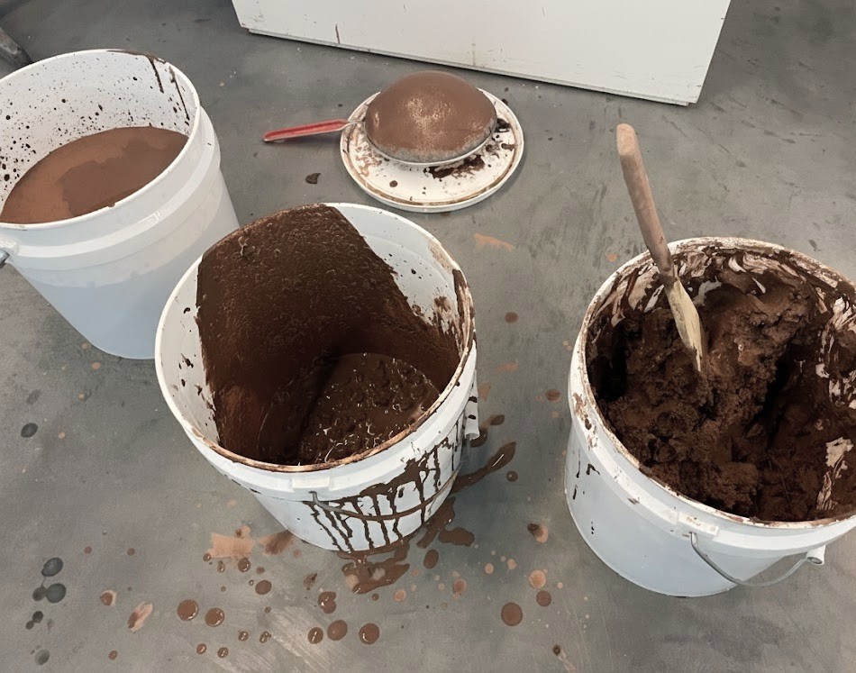 six mile clay — buckets